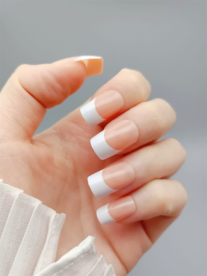 Elegant French Nails Set with Modern Designs - Image 4