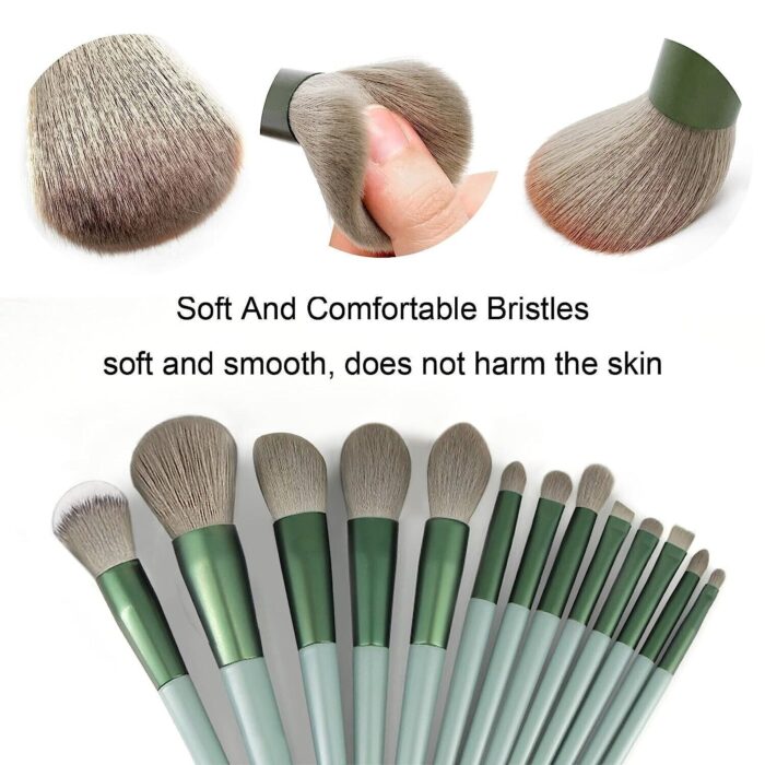 Complete Make Up Brush Set for Face & Eyes - Image 9